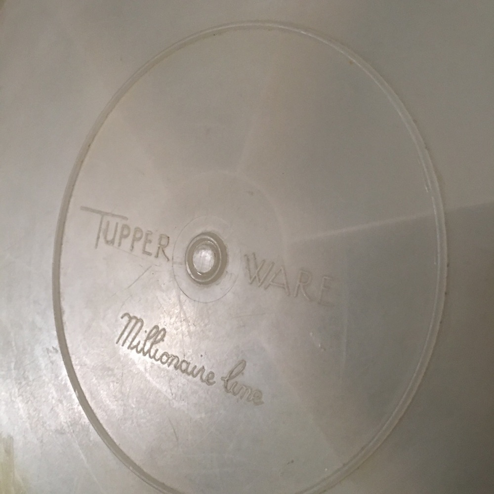 Large Party Tray: Vintage Tupperware